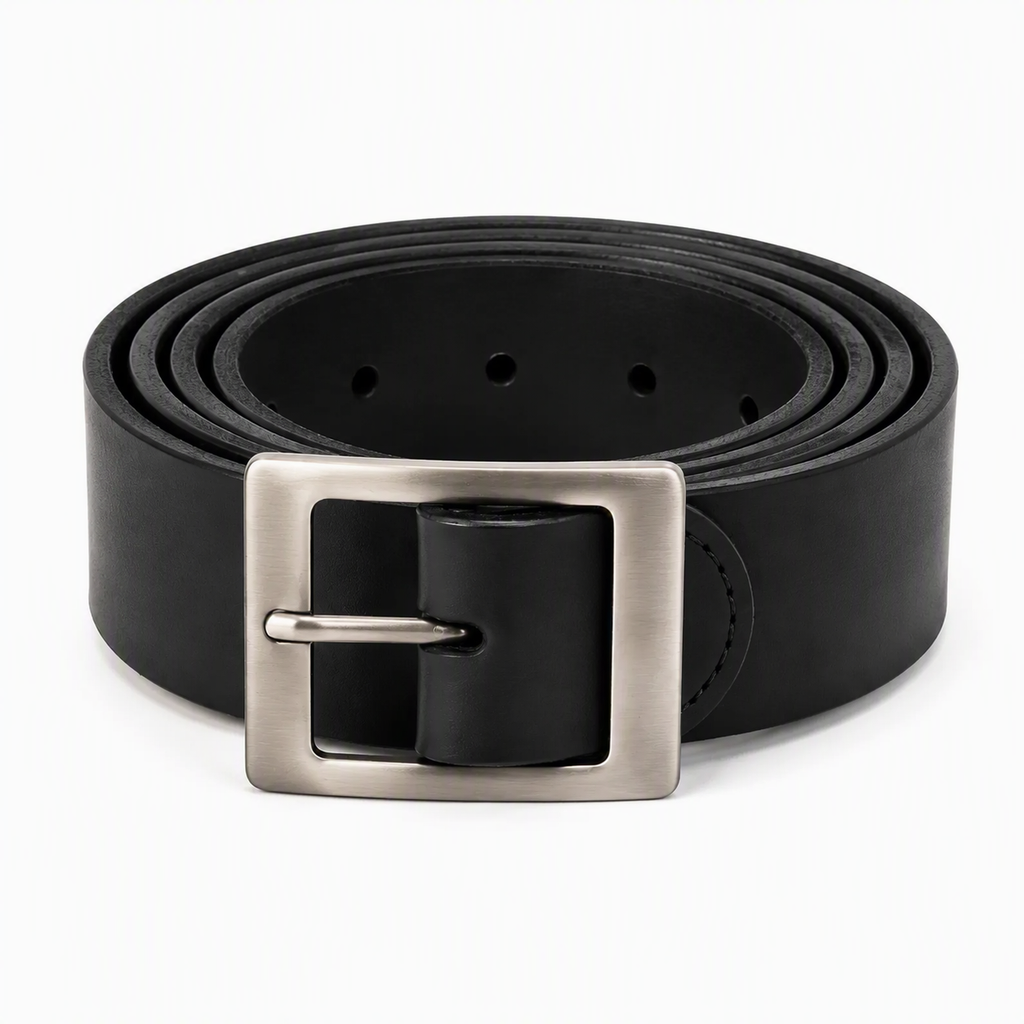 Cinturón de cuero negro artesanal