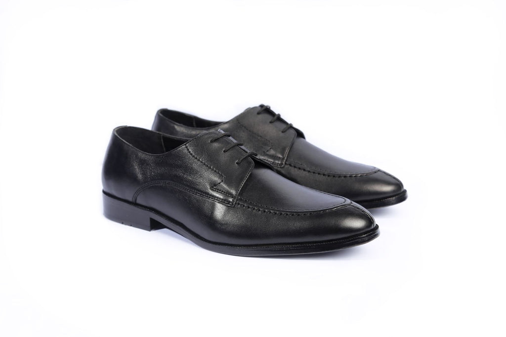Handcrafted Leather Derby Shoe – Black
