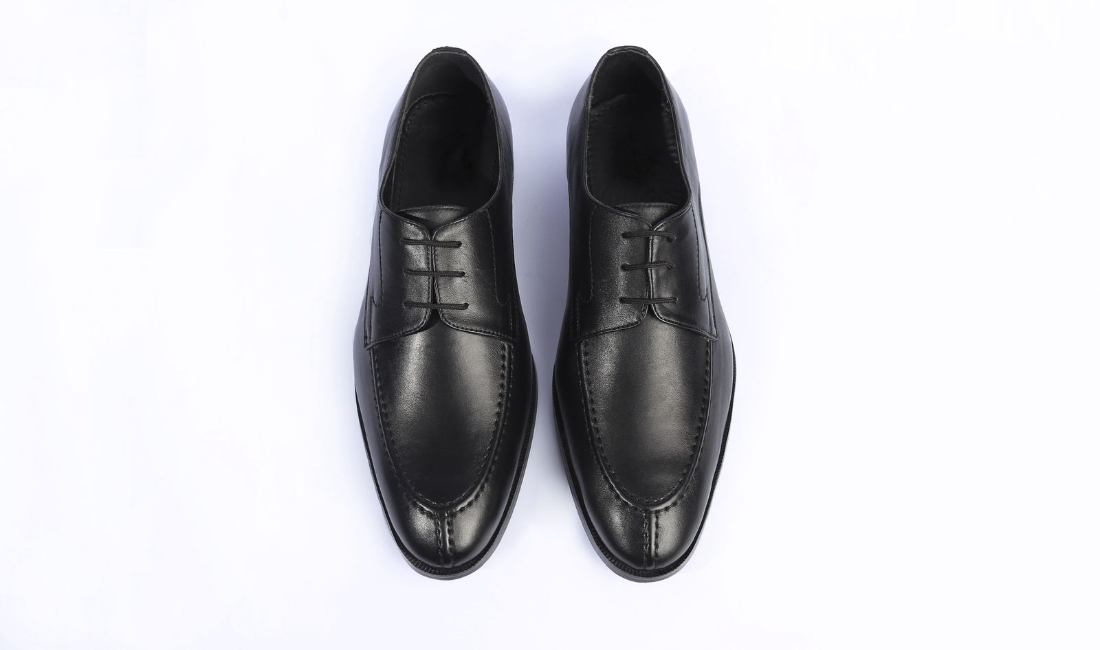 Handcrafted Leather Derby Shoe – Black